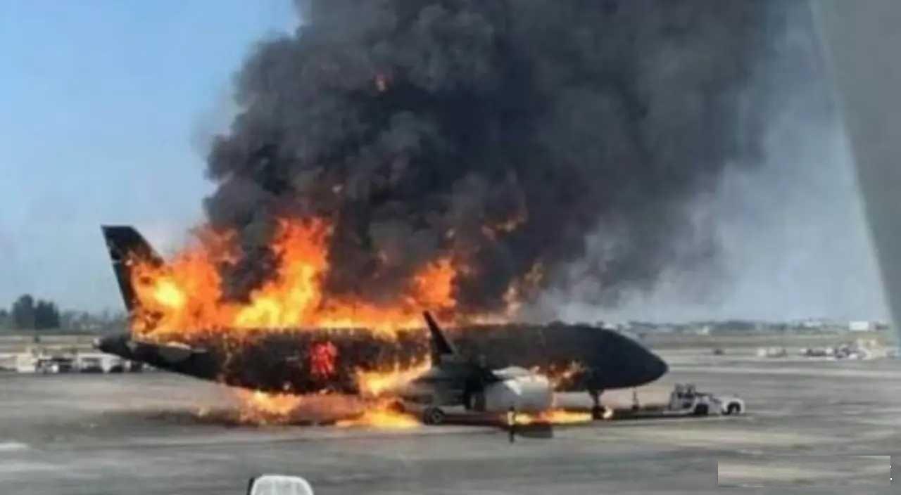 墨西哥取得大捷，击毙毒贩首席大佬，然后毒贩疯狂反扑：启动“红色警报”。2月22