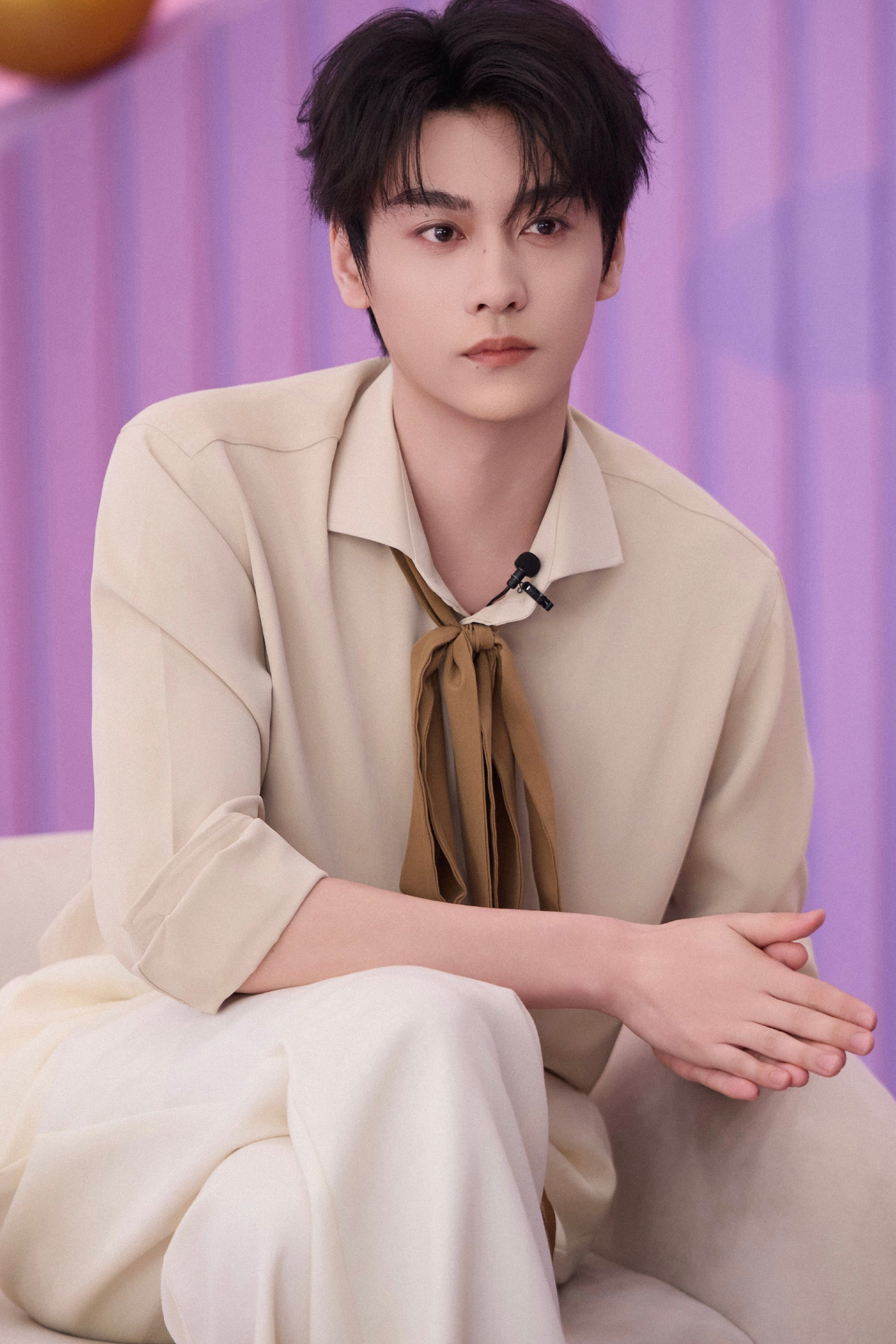 1.田栩宁，梓渝线下活动被叫停，包括音乐节和演唱会。2.孔雪儿凭借《逐玉》成功上