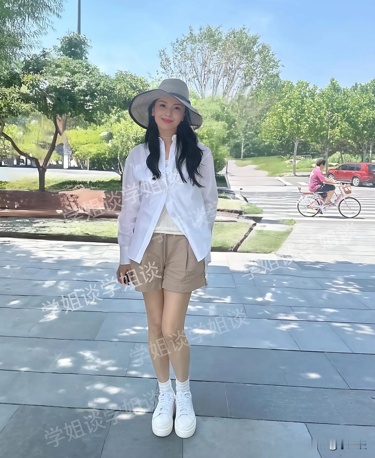 我问我老公你最羡慕哪个男人，他说王珂。我问他为啥，他一拍大腿“因为王珂不仅娶