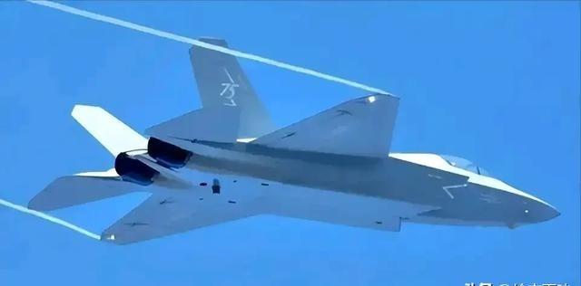 我们常说美国当年狂妄的认为F-22天下无敌早早就把生产线拆了，现在面对歼-20的