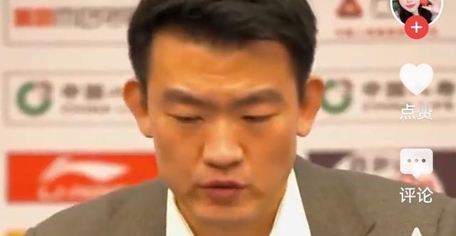 明晚季后赛八进四第二场，山西主场对广厦的比赛有个关键变化孙铭徽没随队来太原，这让