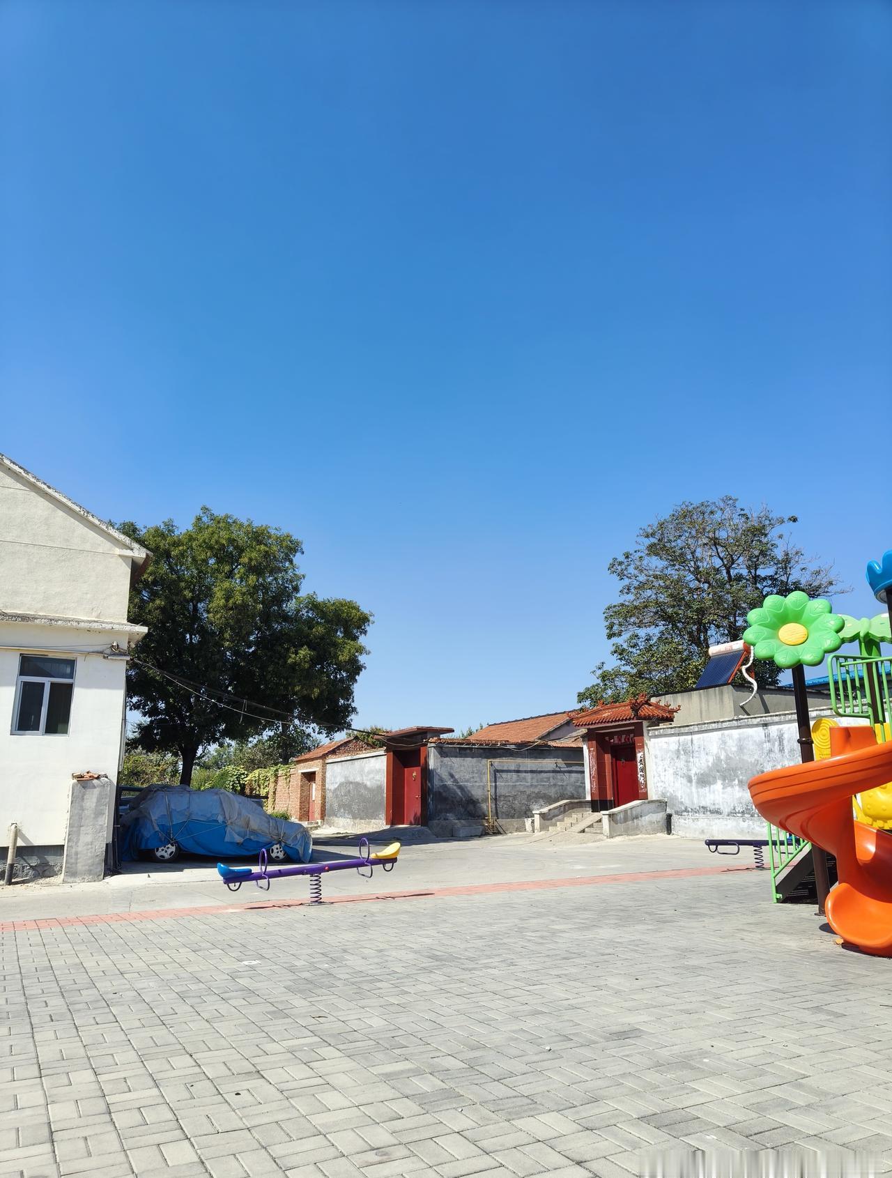 2019年蔡天凤出资约7280万港元购入何文田加多利山豪宅，因名下已有物业，若以