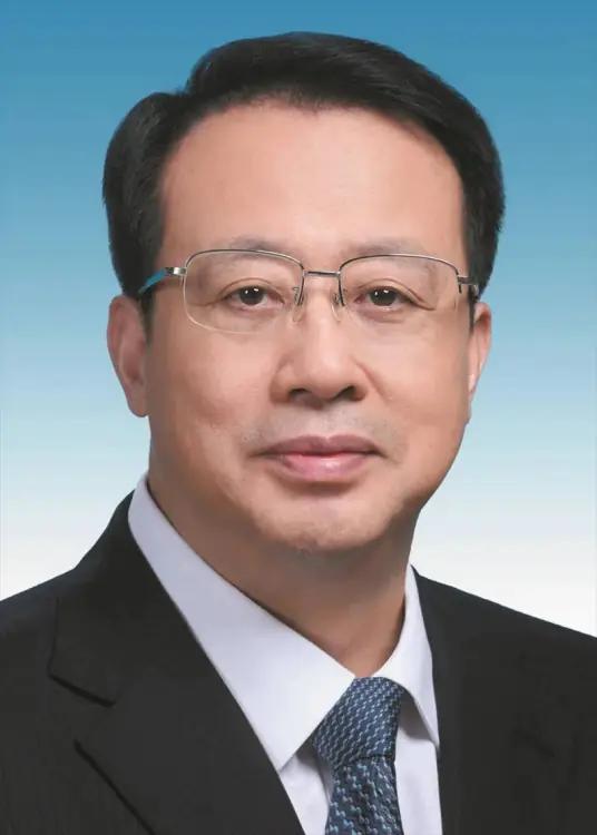 龚正辞去上海市市长职务。9月4日，上海市人大相关会议决定，接受龚正辞去上海市市