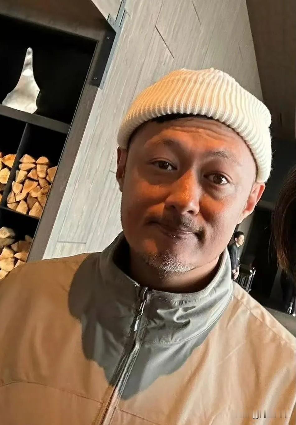 你们有没有发现？余文乐有一个可能自己都没注意到的问题，我现在才发现，他居然是大