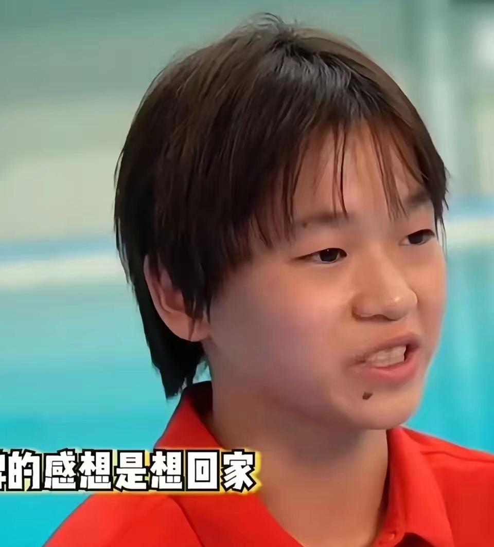 最近无意中看了一段全红婵的采访直接让人泪崩不是婵宝以往的搞笑风格当众多记者