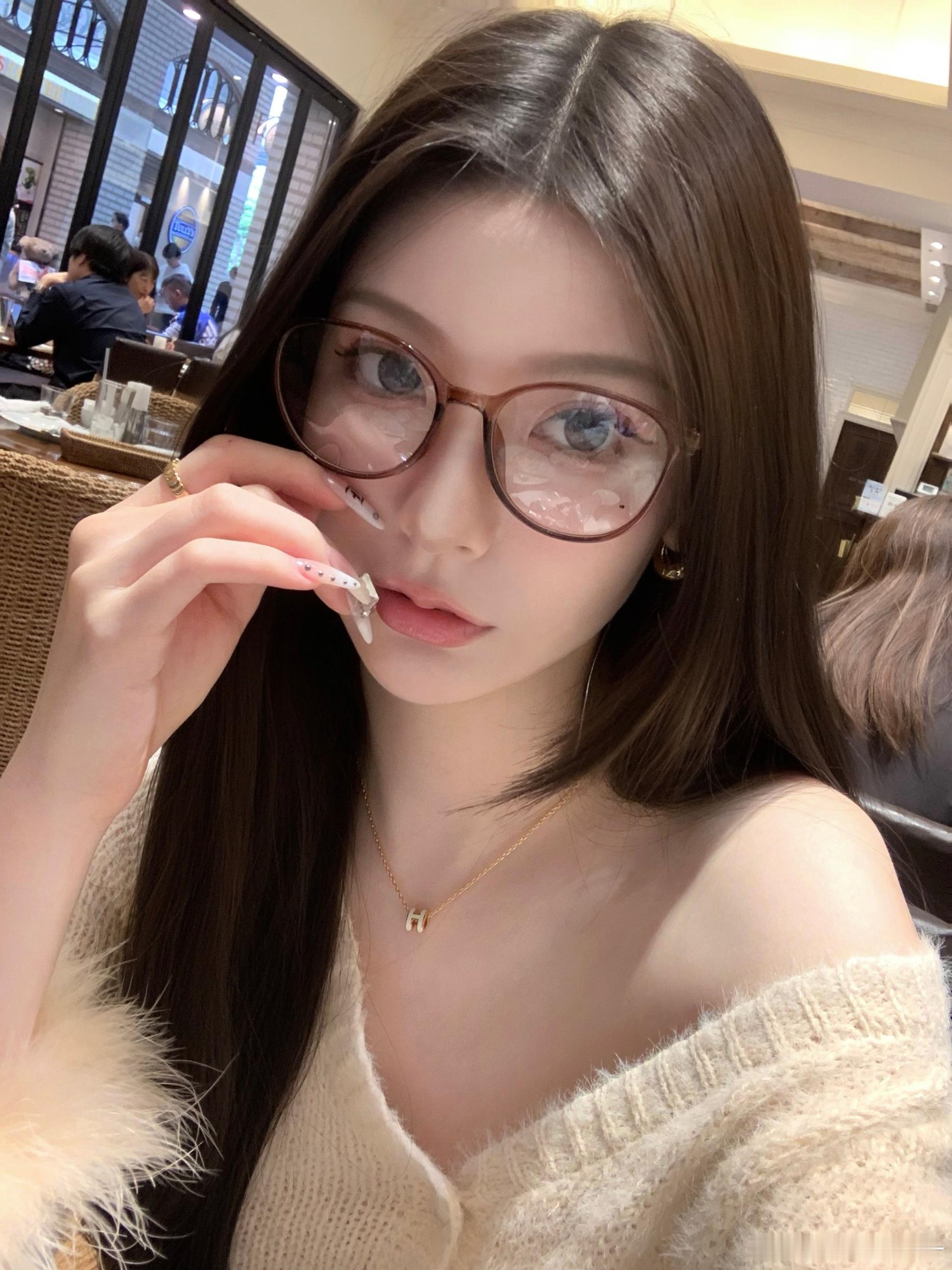 seemefromyourpointofview💛​​​