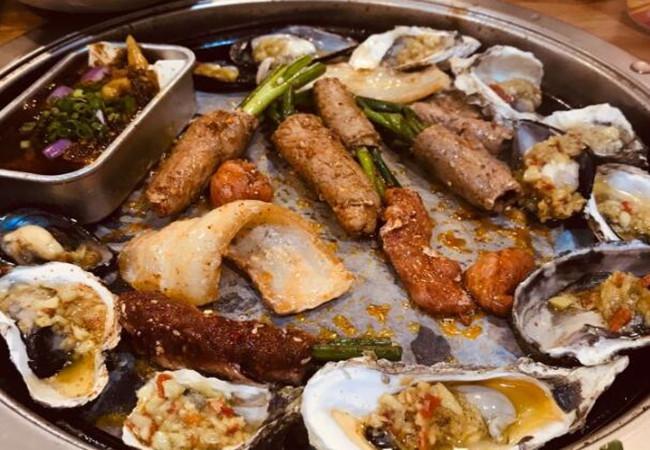 那些几十块钱的自助烤肉，用的都是什么肉?没那么玄乎，冷冻肉而已，能吃。各大省