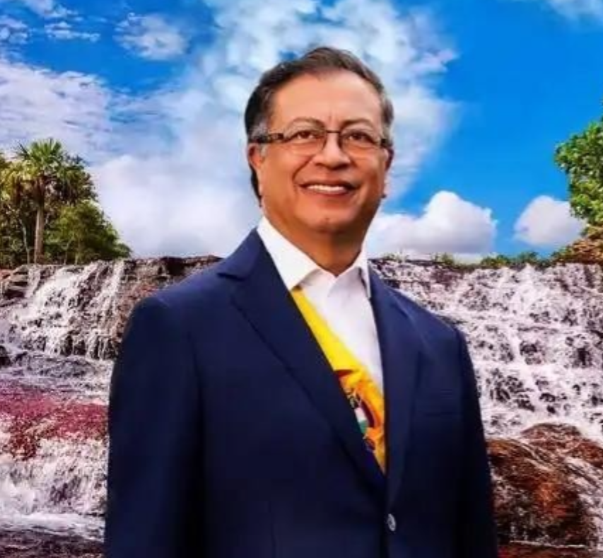 哥伦比亚突然站出来，挡在委内瑞拉的前面。9月12日，美国想借着哥伦比亚的地盘往委