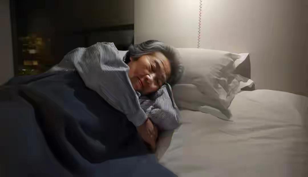 “今晚11点，全网一起关机”——3亿人失眠背后，好睡眠其实可以像养花一样简单！