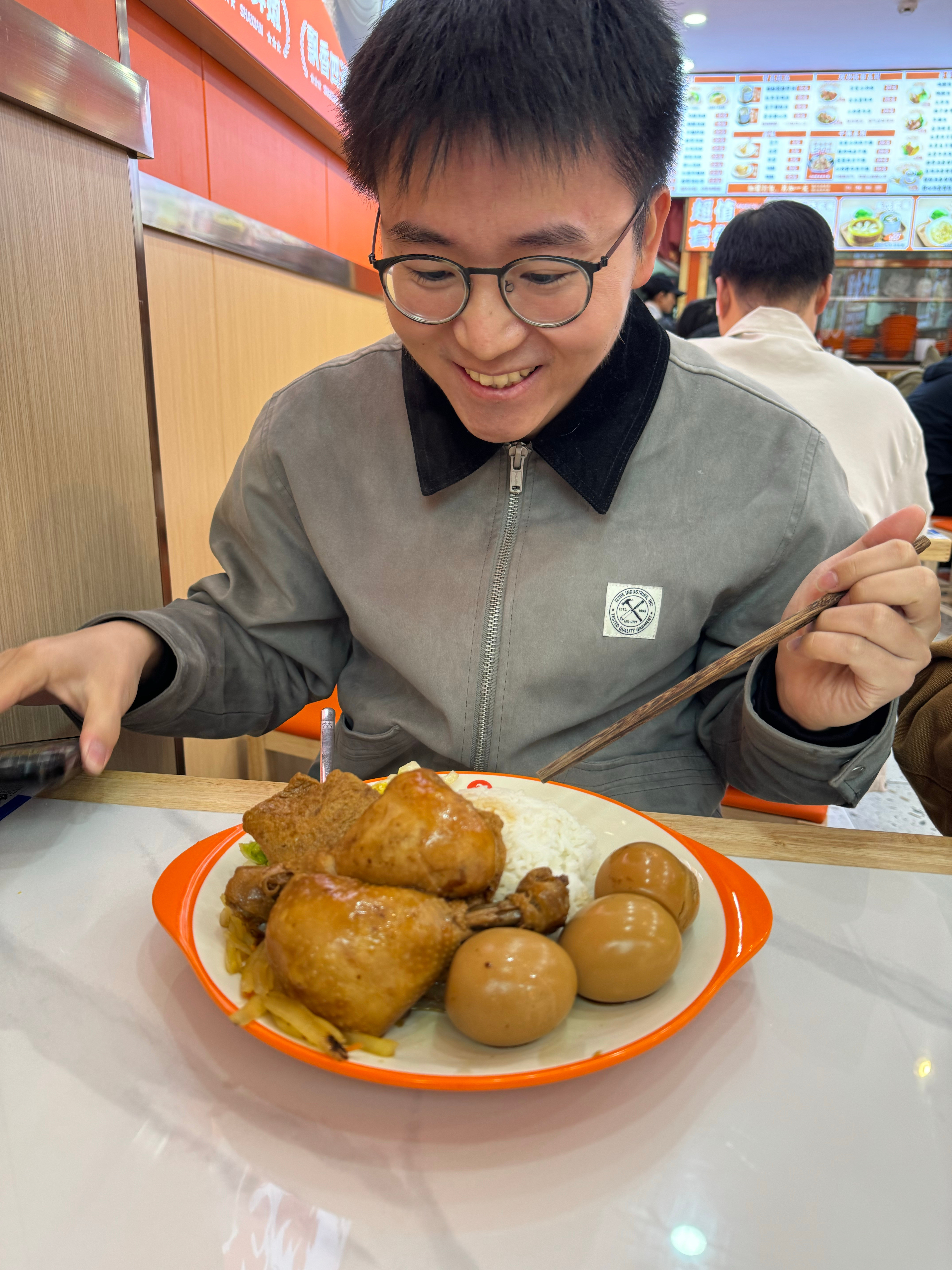 的健身餐，这应该是七分吃三分练吧？