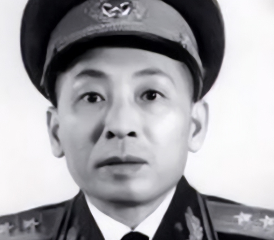 1947年5月，孟良崮前线，叶飞指挥所的电话铃声骤然响起，电话里传来一师师长廖政