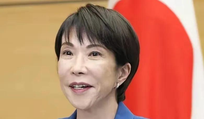 中日关系，因高市早苗的蓄意挑衅，已然降至到了冰点。两地航班停摆，经贸暂时中断。