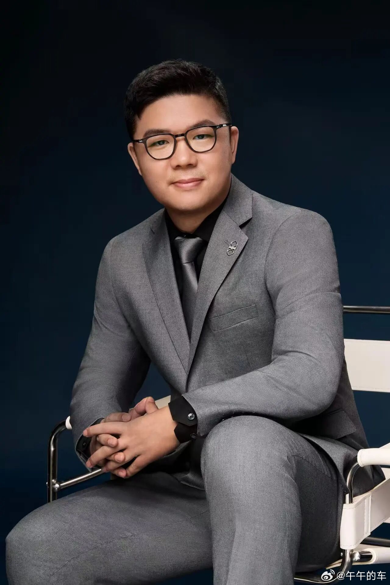 赵长江称智界是纯血鸿蒙智界2.0，说白了不是发几款新车，而是一场“脱胎换骨”。