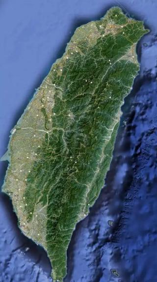 说点台湾解放的闲事，我觉得解放台湾，光靠官方喊口号确实不够，天天嚷着一个中国原则