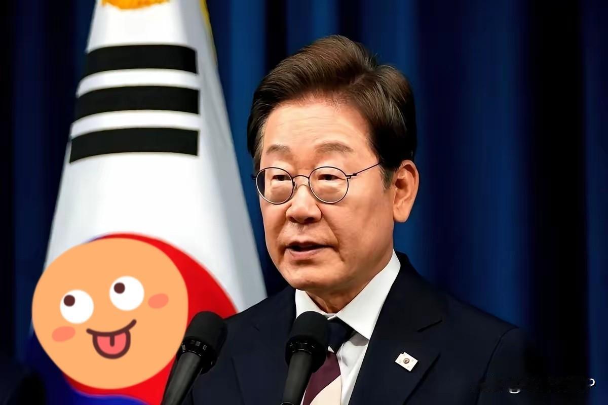 韩国共同民主党党首李在明，直接在社交媒体上扔了三个字：卖国贼。就这一下，整个韩