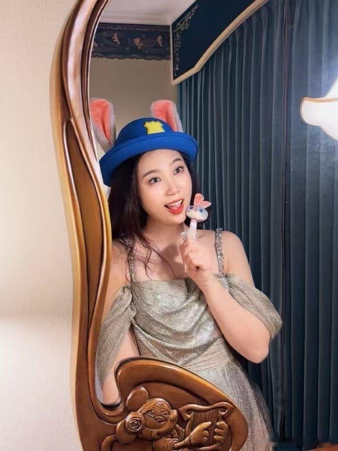 这声音怎么人山人海的季冠霖就是“声音怪物”吧！能从霸气甄嬛切换到仙气白浅，还能