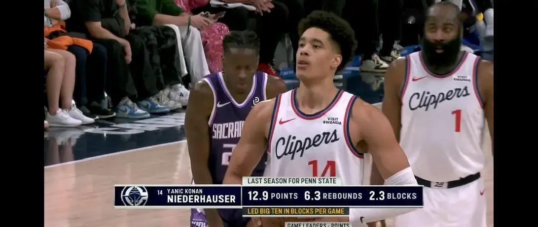 9分钟+17，他值顶薪祖巴茨刚喘口气，板凳里蹦出个2米18的愣头青。尼德豪