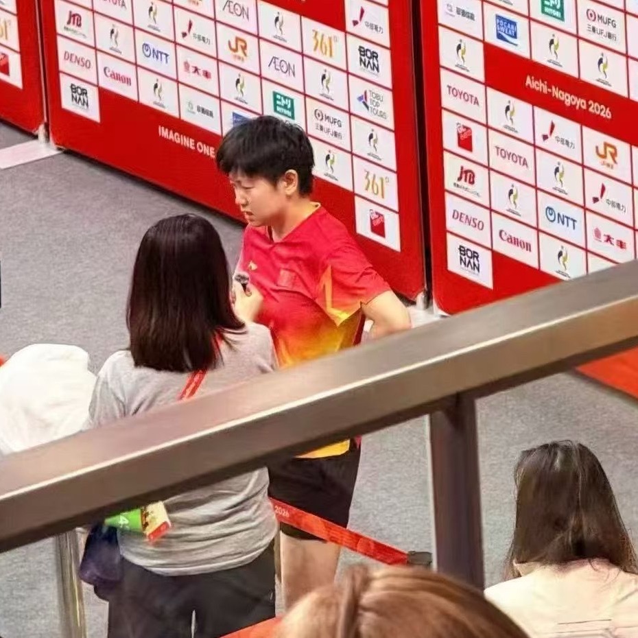 #孙颖莎WTT#培养培养一位出色的运动员不容易，运动员的身体各方面是很敏感的，随着年纪的增长越来越容