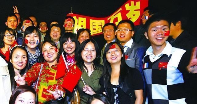 华人美国百年：地位为何不如黑人？---