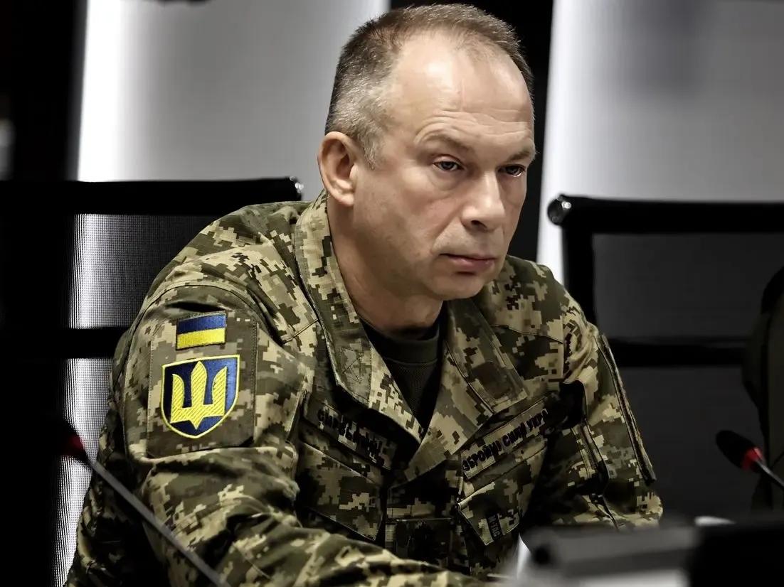 乌军总司令瑟尔斯基希望能够得到西方国家更多的援助，因为乌克兰现在停不下来。一旦俄