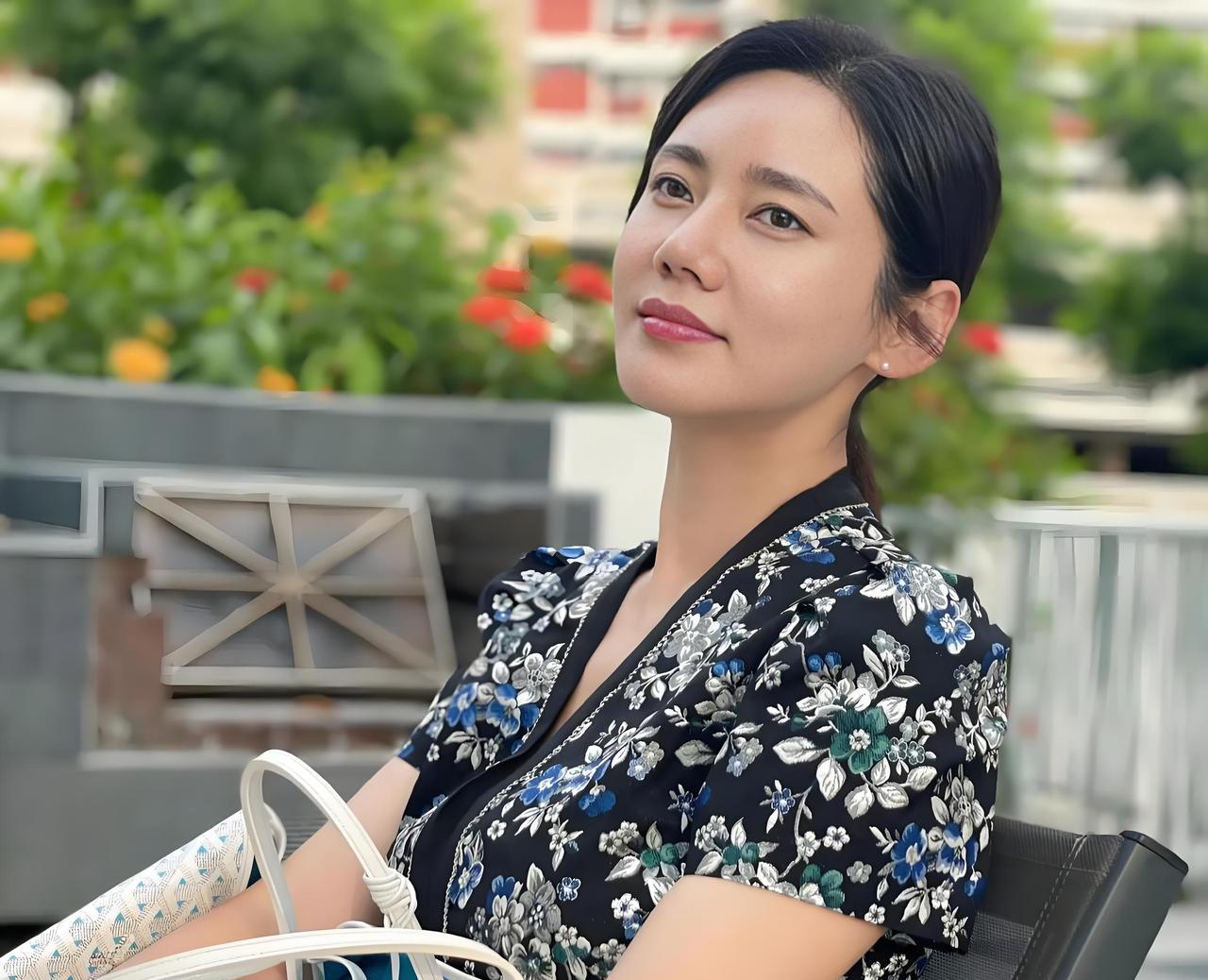 从“韩国孤女”到“中国媳妇”，秋瓷炫曾在节目中透露：她的原生家庭多么的悲惨，因为