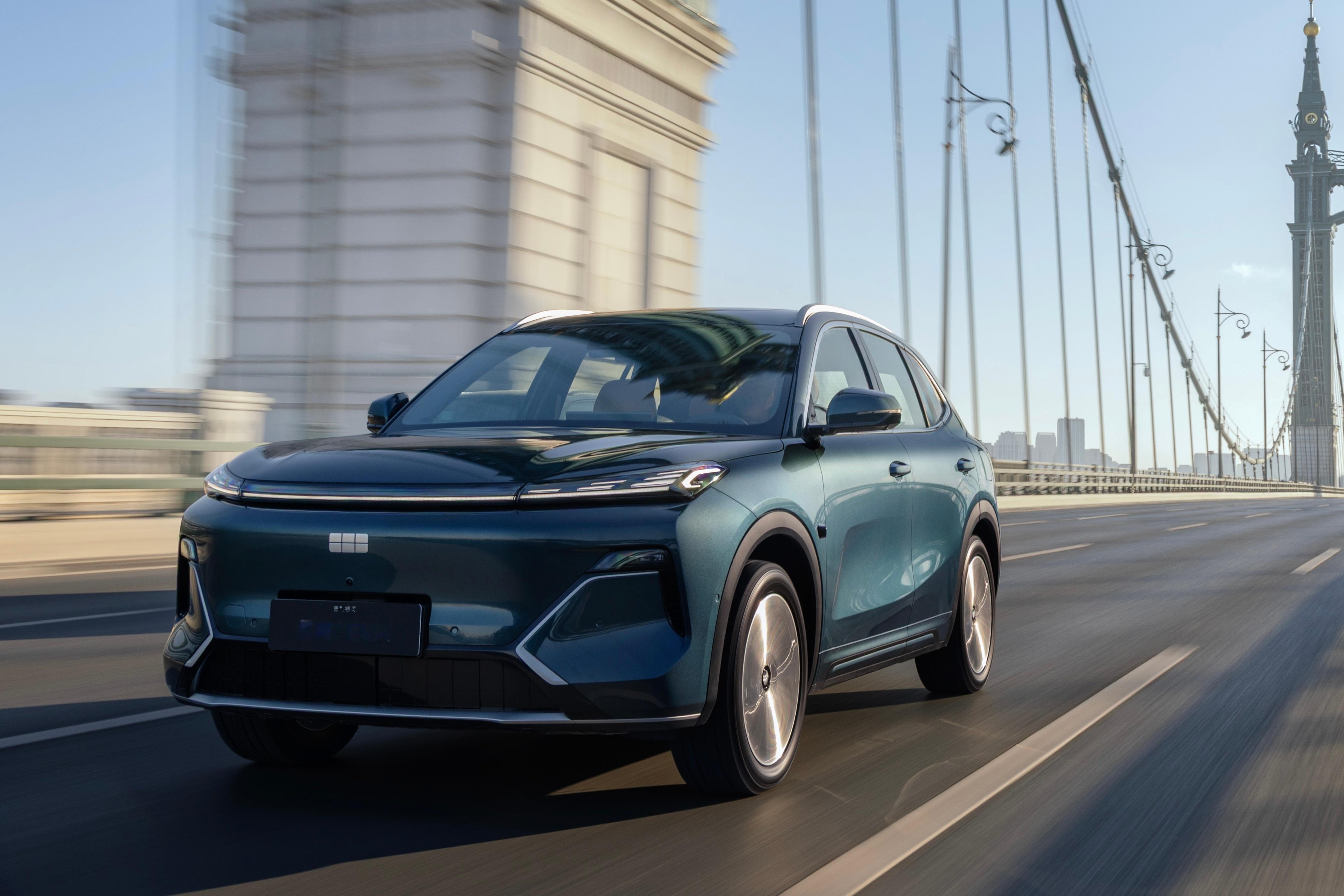 我刚发现，吉利银河1月份的销量是8万多，在众多1-2万的销量战报中，很扎眼。我比