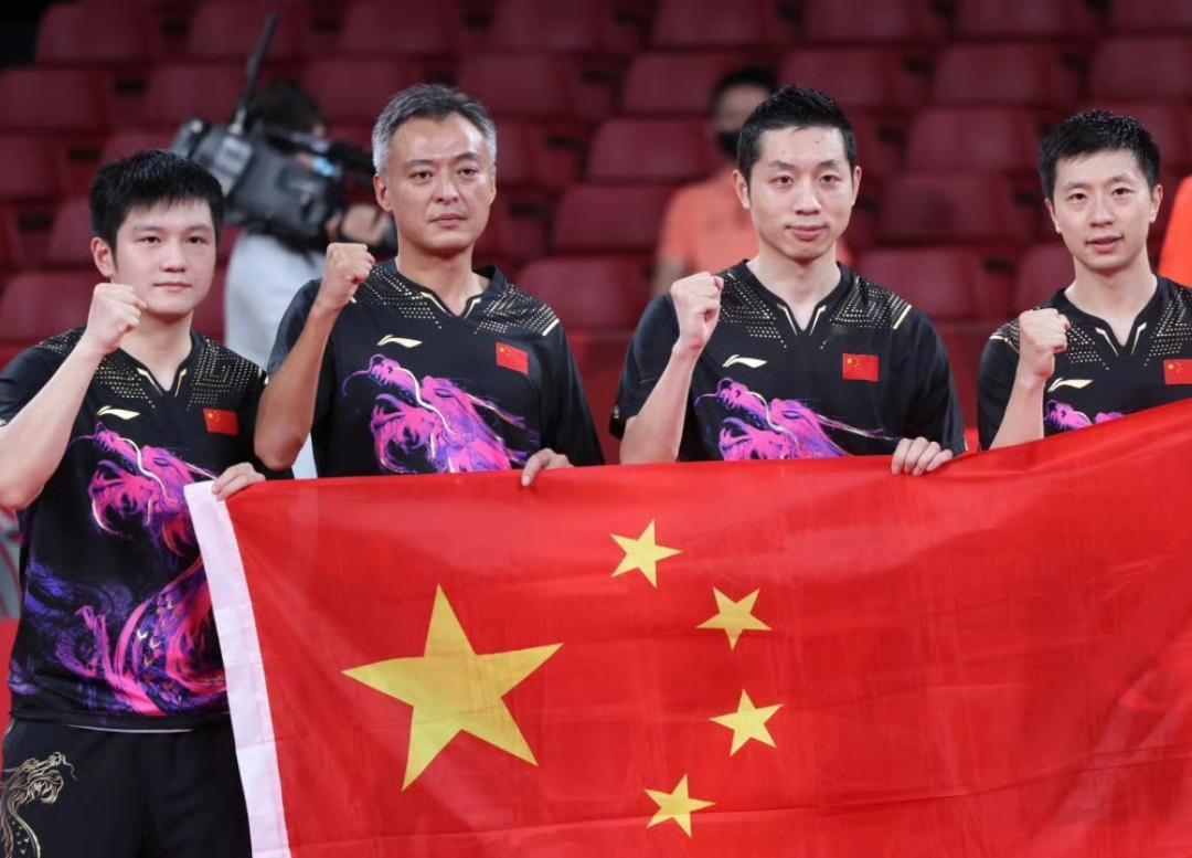 国乒公布教练组名单：秦志戬如愿总教练，孙颖莎曾经教练黄海城再进教练班子成员！据