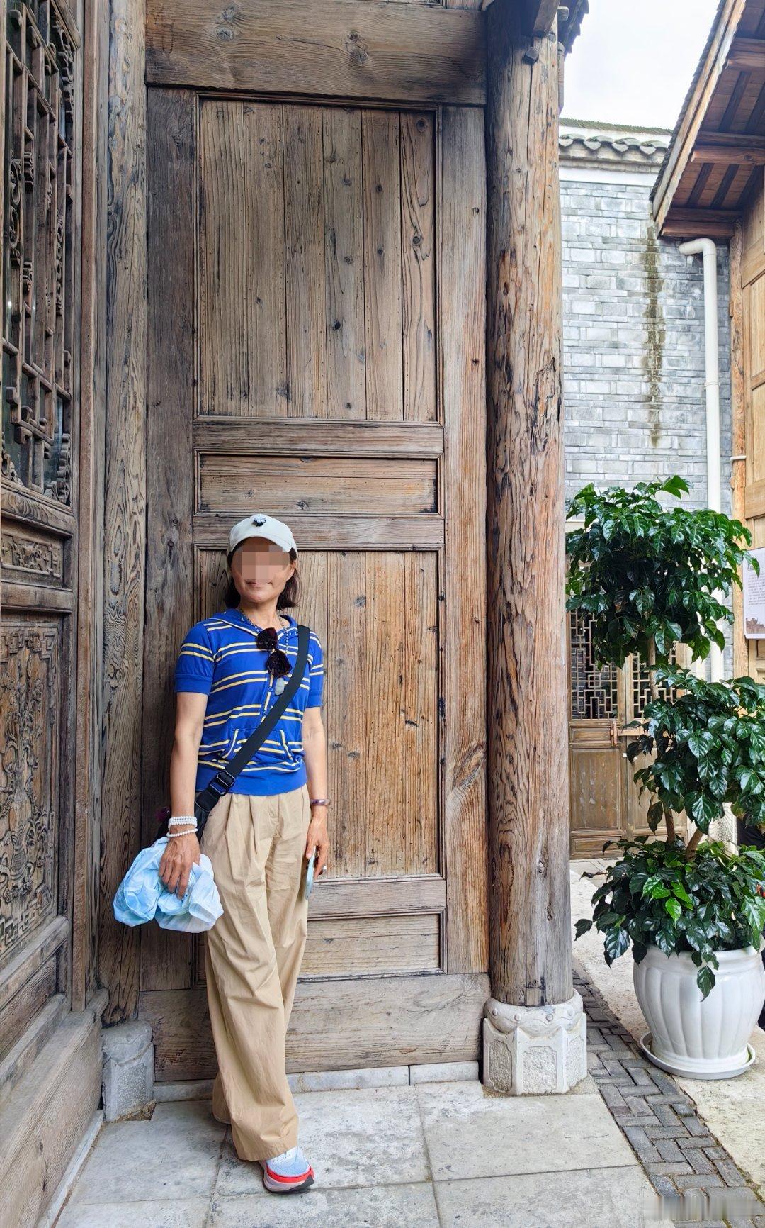 贵州行第六天上午——青岩古镇  住在贵阳，早上“大米同学”攻略，我们来...