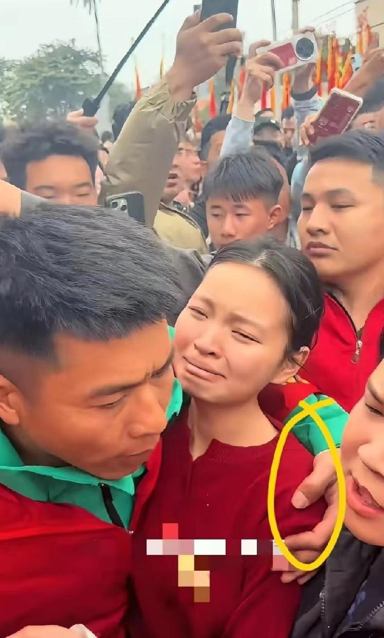 小妈祖火了四年，网友天天编她家亲戚，真有这事吗？。最近网上老说小妈祖有个绿衣