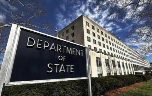 美国国务院宣布了12月10日，美国国务院宣布：自1月以来已撤销8.5万份签证，