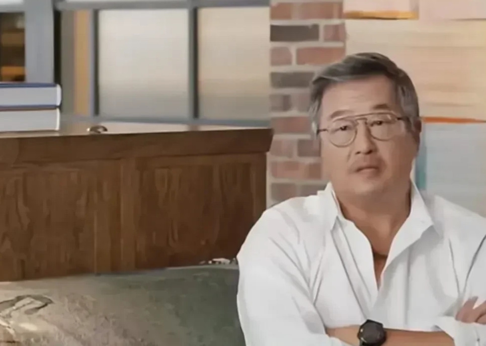 王伟忠在节目中直言后悔当年没能劝住大S离婚！可惜一双对的人没能走到最后，深表遗憾
