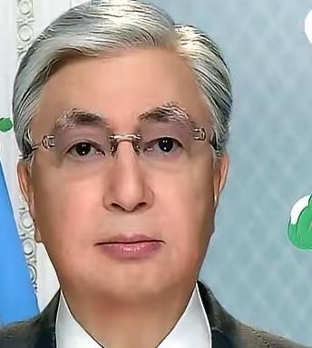 哈萨克斯坦，就是那个我们印象里遍地是油和矿的中亚大兄弟，今年卖涡轮喷气发动机，出