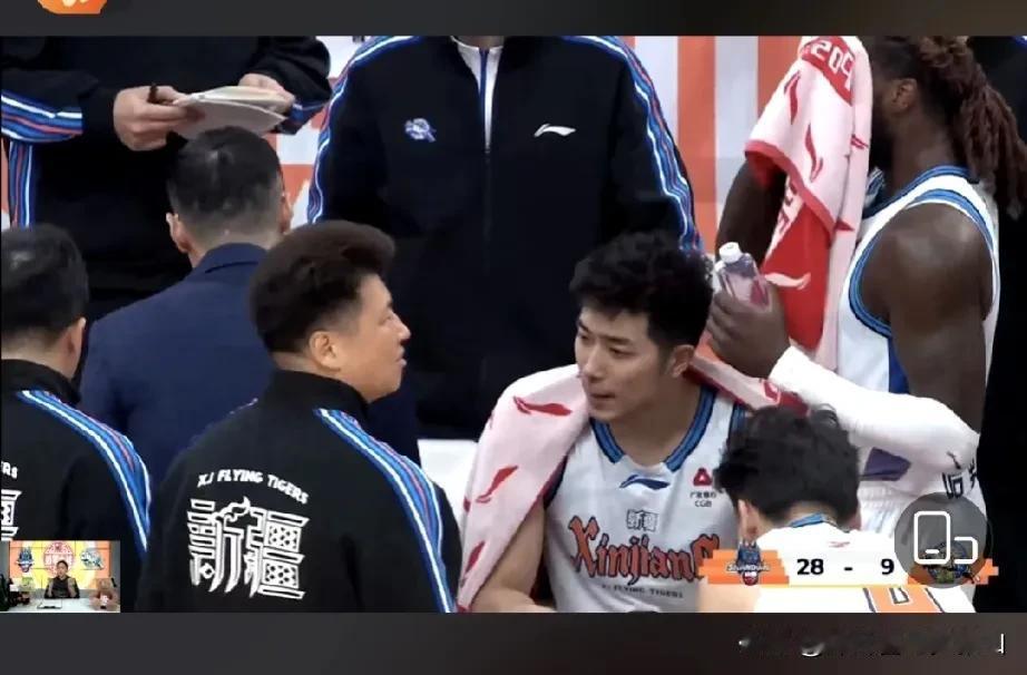 新疆队客场85-100惨败给山东队，让我们看清五个事实。1、新疆队彻底沦为鱼腩