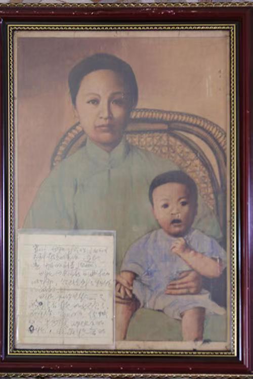 1936年8月2日，赵一曼和周百学被日本宪兵队残忍杀害。据旁观行刑过程的日本人森