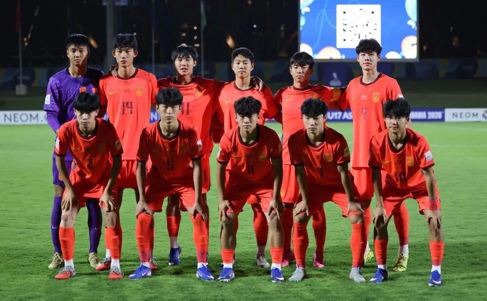 U17国足潘朝伟中国足球青训U17国足助教曹阳发声：潘朝伟绝非关系户！面对外