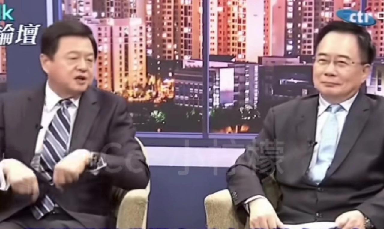 蔡正元认为大陆没把台湾当自己人，理由是大陆没有像美国一样维护国家利益一样维护台湾