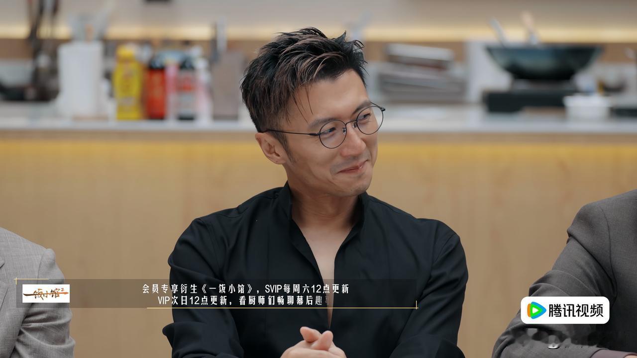 父亲谢贤刚离世，谢霆锋新综艺开播！状态太出人意料。大家以为是谢霆锋卡点蹭父亲去世