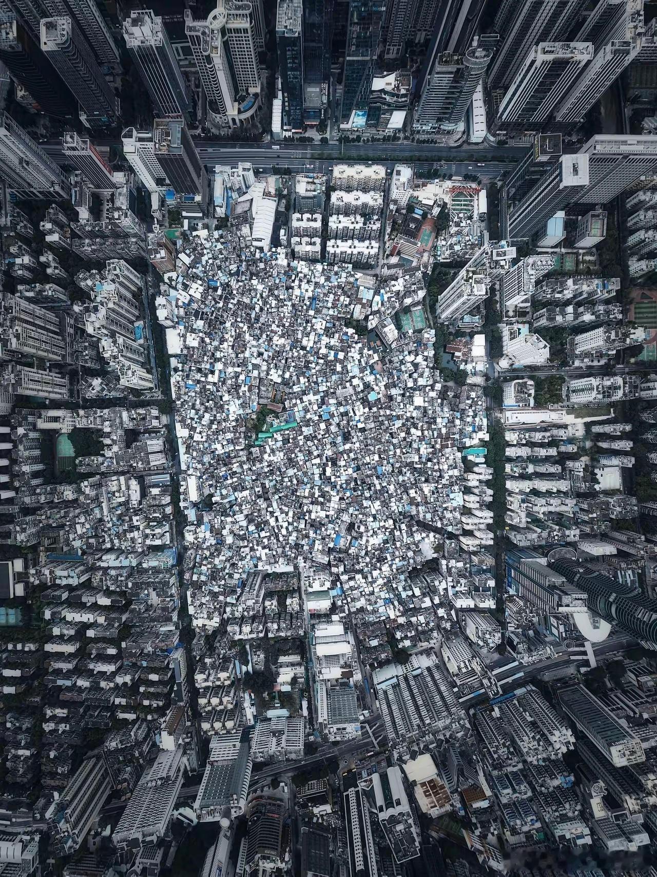 广州石牌村快变成了九龙城寨，这是外卖小哥的噩梦吧！