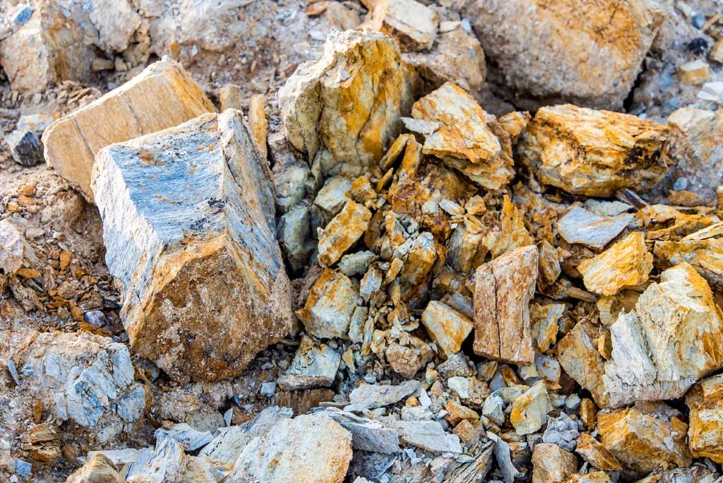 画风突变！稀土出口不卡脖子了？中国这步棋堪称高招！4月9日商务部突然官宣