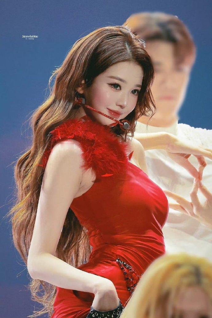 张元英solo新歌循环播放停不下来！清甜又极具穿透力的嗓音太绝了，旋律