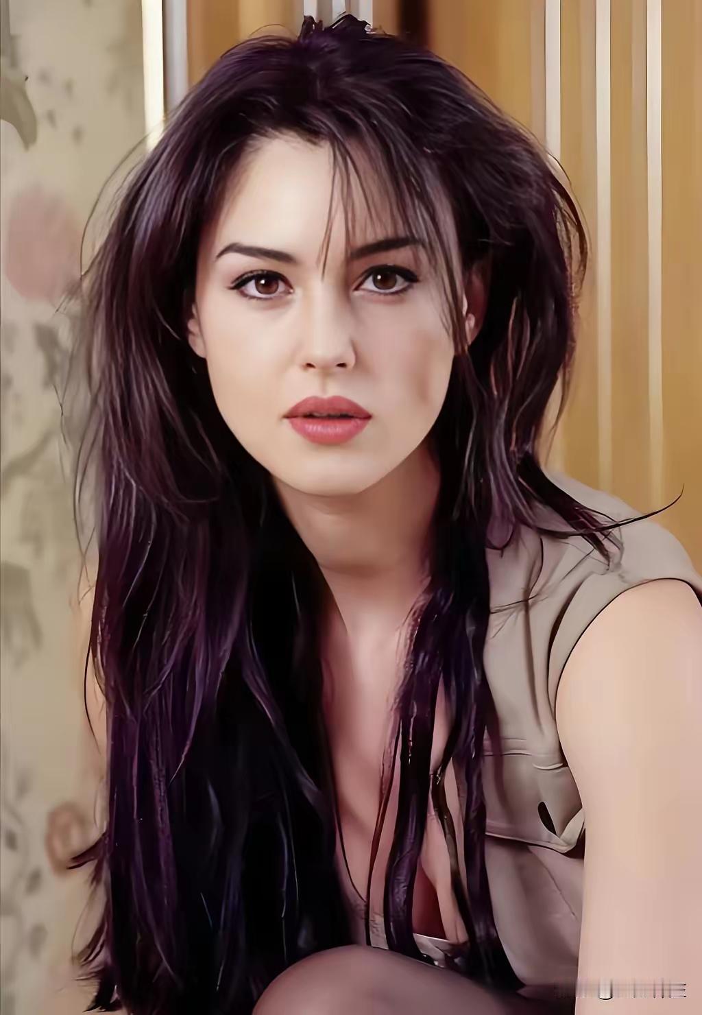 意大利美女远嫁河南14年，拒改儿子中国籍！老公怒怼：高考独木桥你懂吗？她的回答让