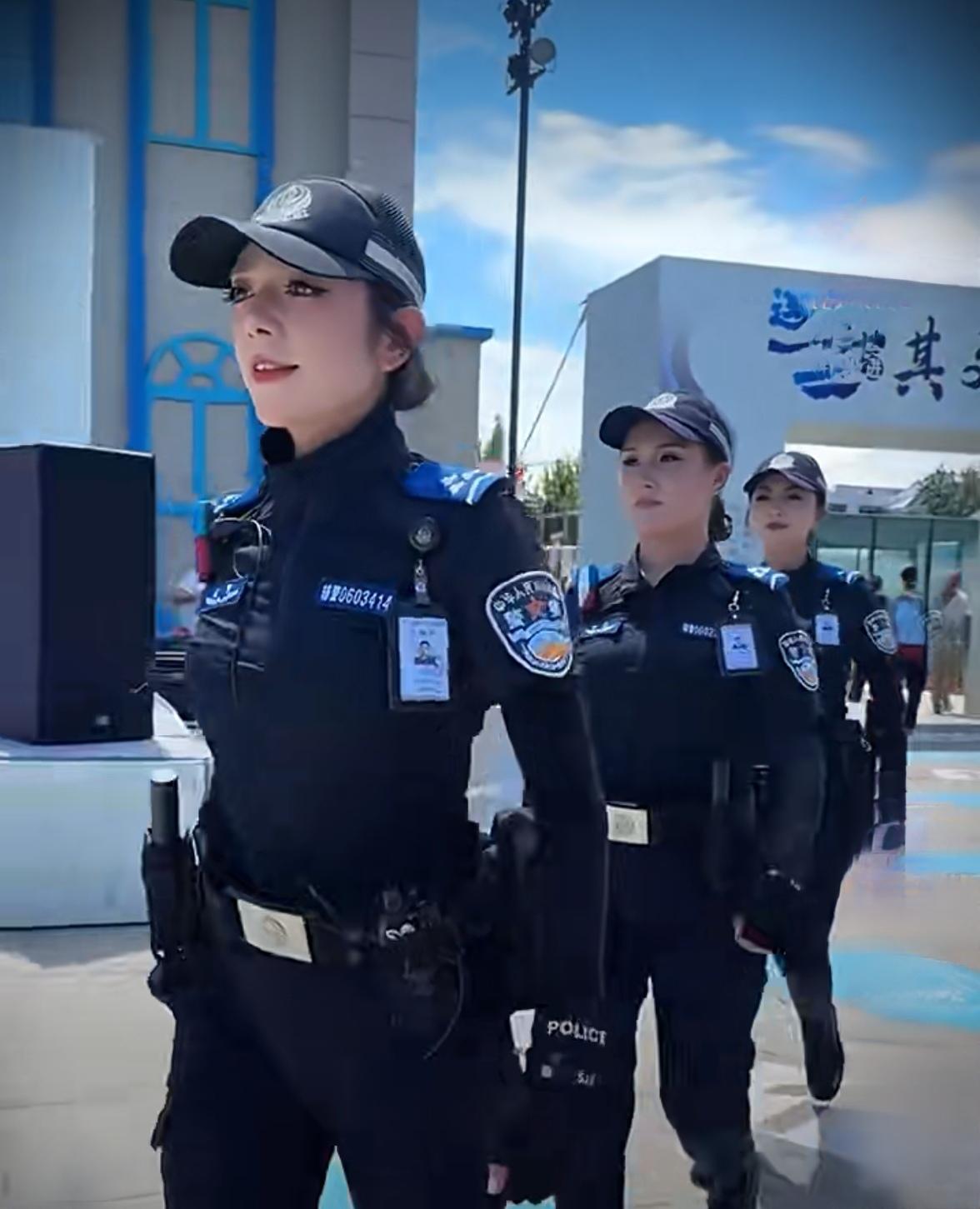 辅警在现代警务中有着不可替代的作用！核心作用在于‌缓解警力短缺、延伸治安触角
