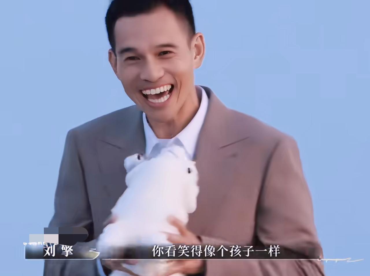 《再见爱人》李诗嬅真的太好了，下车后还跟车崇健道歉。这一对真的很可爱。他们都