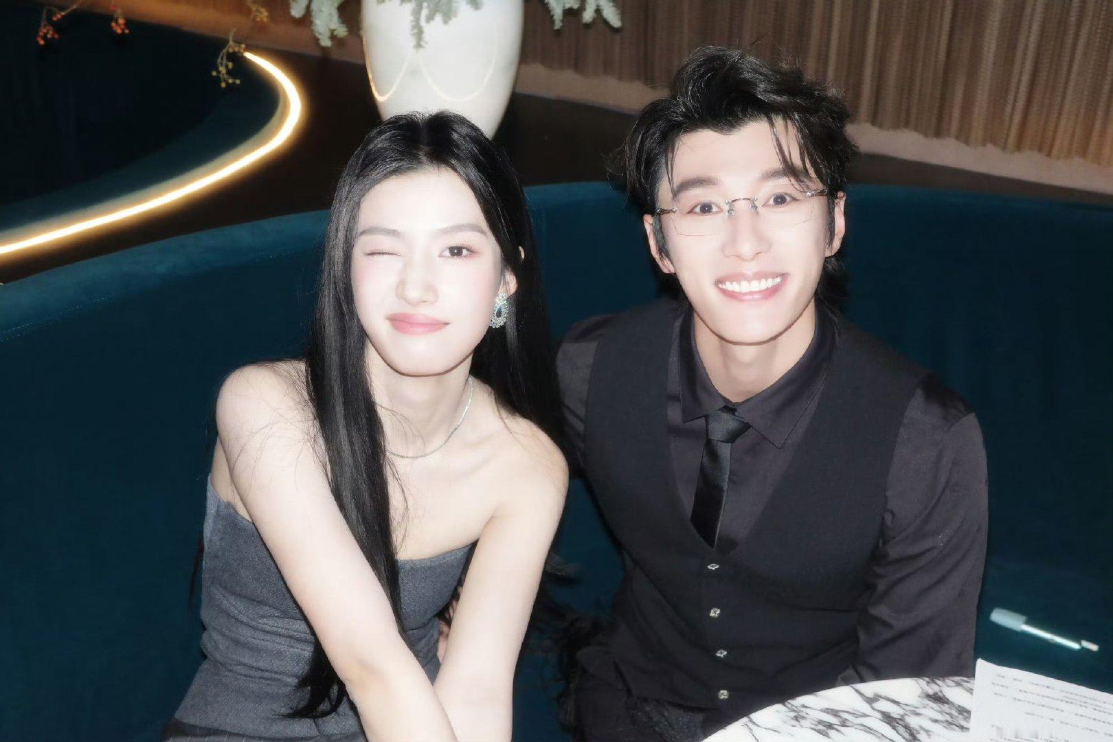 卢昱晓胡羞是我的更理想状态噜噜晓的收官文写得好好，胡羞就是她的理想自洽吧