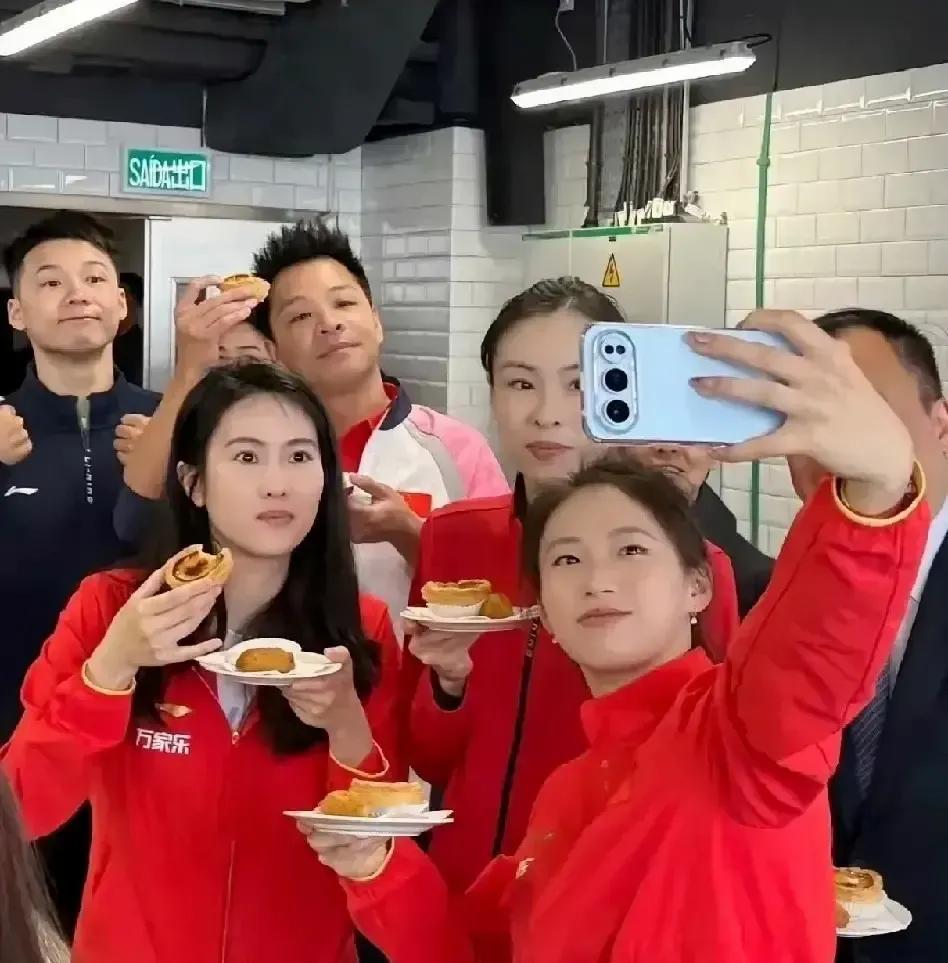 昨天澳门跳水秀，真正“抢走”全红婵风头的，不是陈芋汐的满分一跳，而是她脚踝里的一