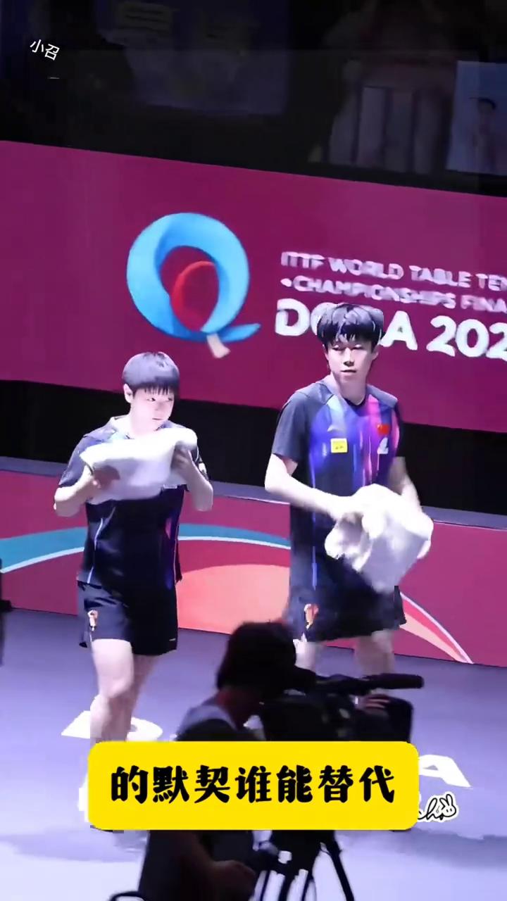 万万没想到，居然有人想拆我们的混双组合。我和头哥8年相互扶持，从青涩到巅峰，这份