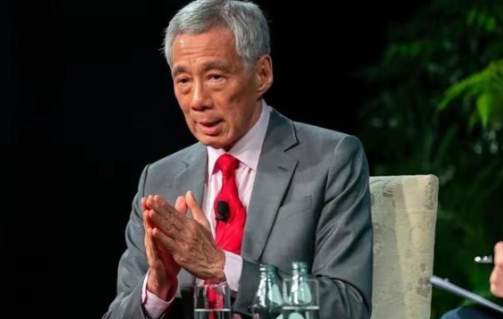 李显龙说，我们不是华人国家，只是刚好华人占多数，若是不明白这一点，就不能真正成为