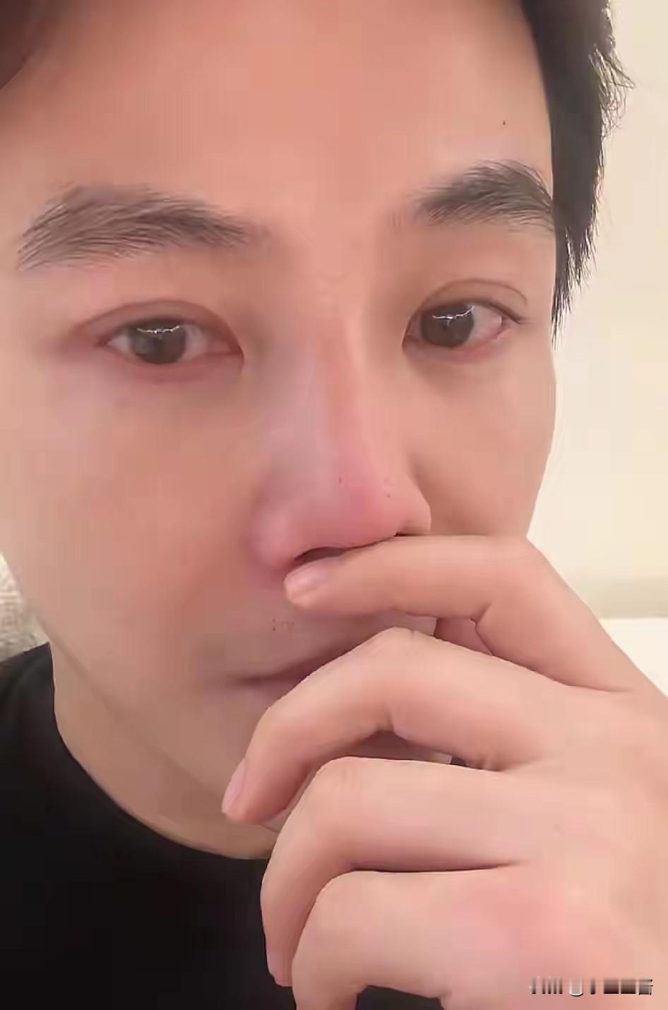 乖乖，这是娱乐圈最惨的男明星吧37岁的孙坚，至今没有结婚，深夜不睡觉的他，眼