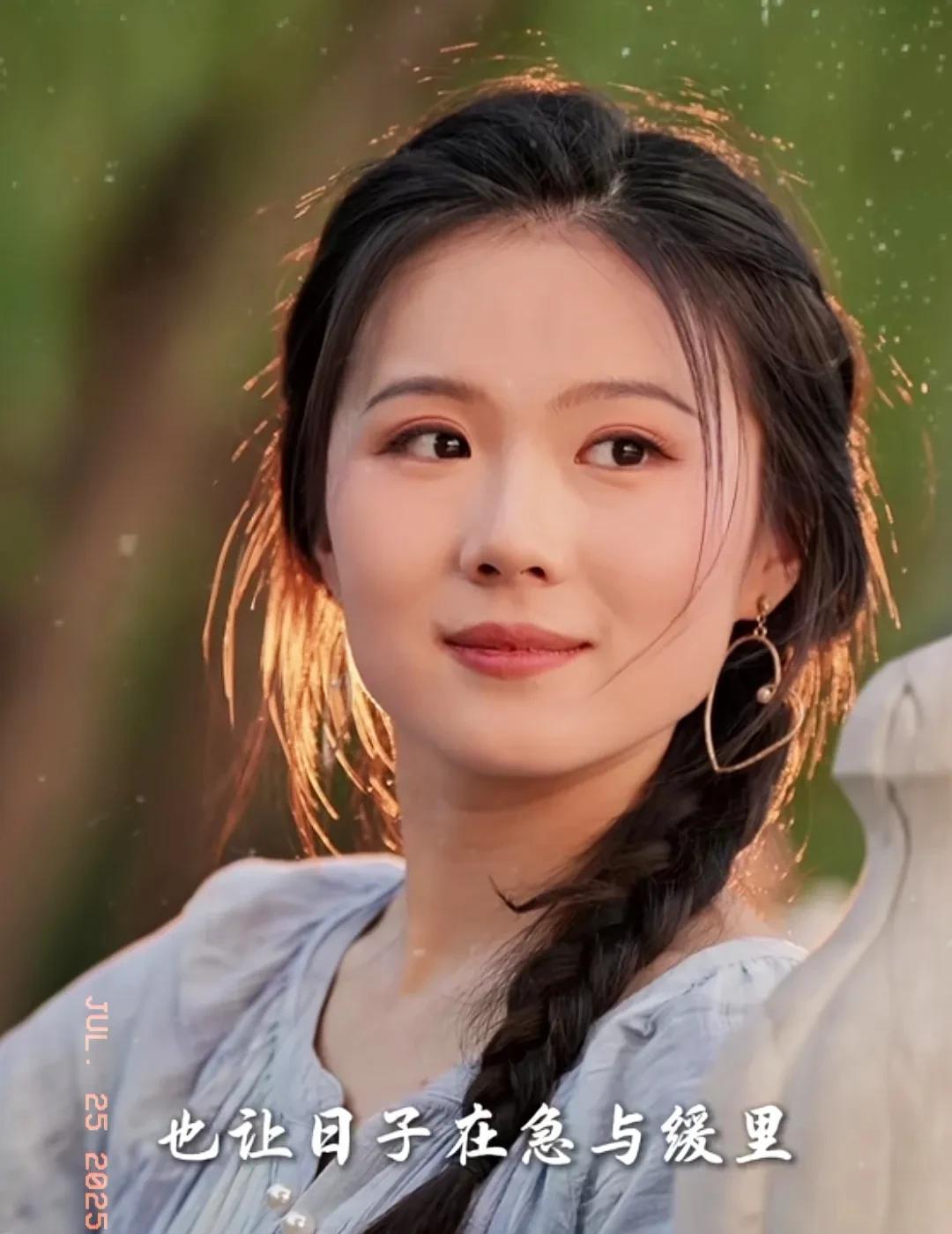 发现做电商主播这工作，没有大心脏真不行，兰知春序新主播真真已经上播4天了，表现够