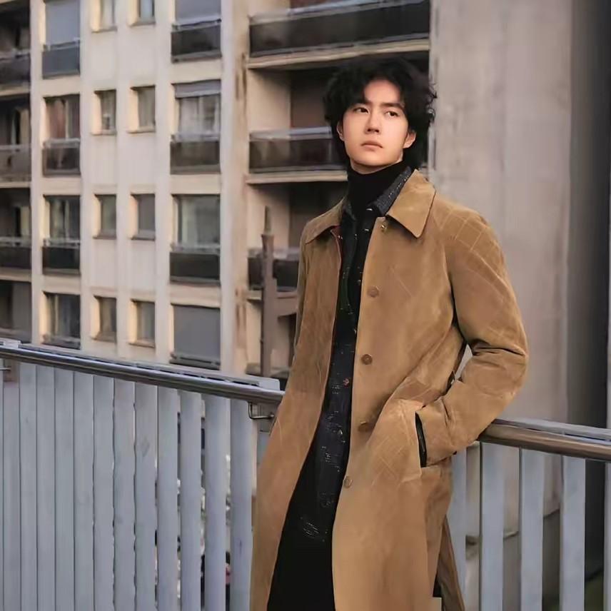 说实话，还挺同情王一博的做了内娱顶流七八年了，还是要做一些自己不喜欢的事连稳定